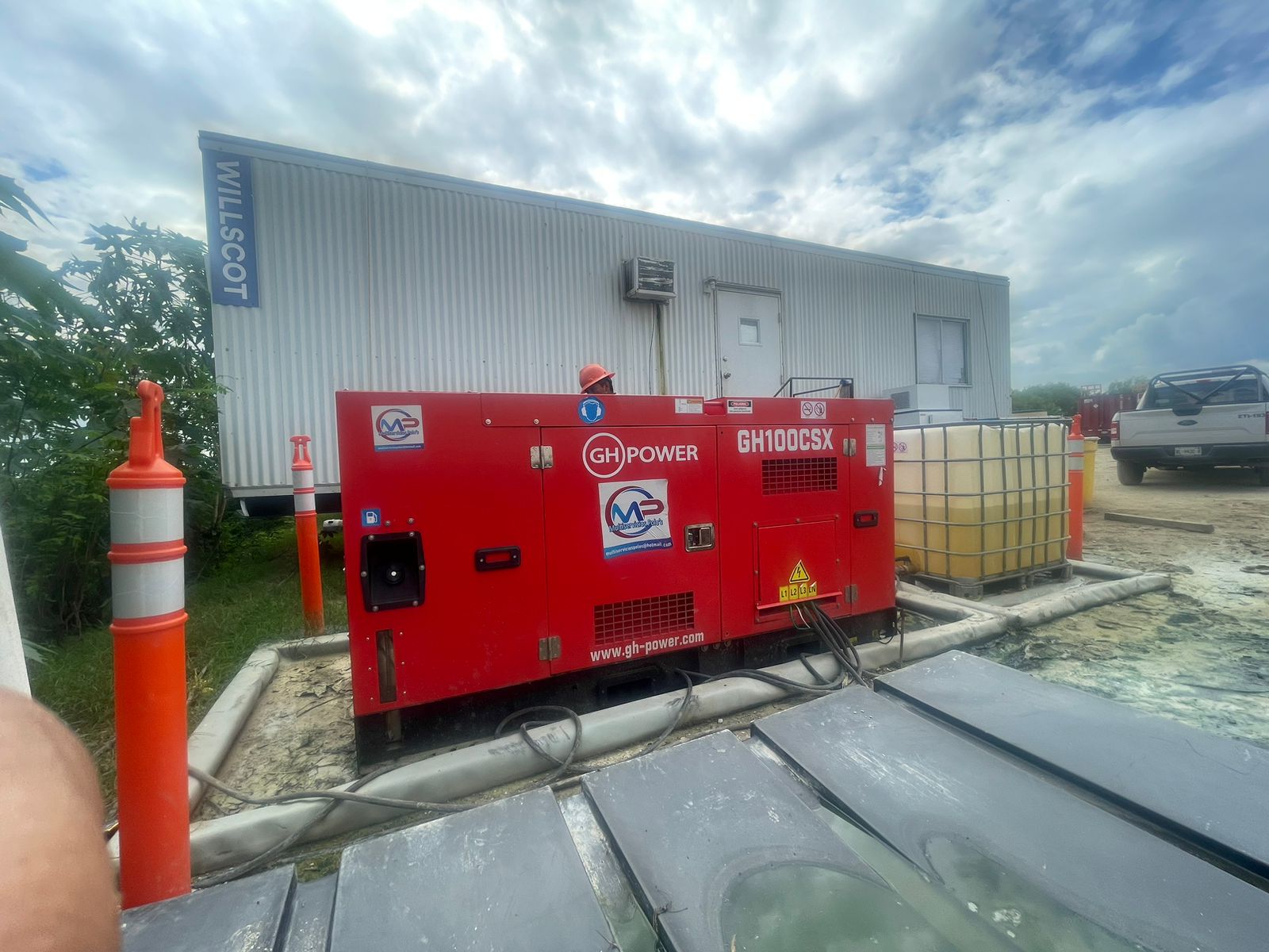 project-slider-image